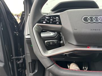 صورة مصغرة 11 لـ 2025 AUDI Q4 E-TRON