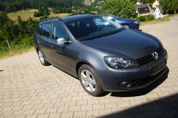 Volkswagen Golf - 2