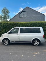 Volkswagen VW MULTIVAN T5 2.0 TDI IN SEHR GUTEM ZUSTAND - Volkswagen LT in Duisburg