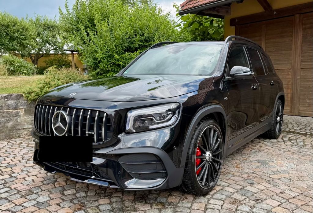 Image of Mercedes-Benz GLB 35 AMG