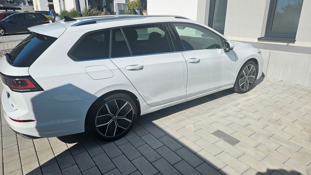 Image of Volkswagen Golf
