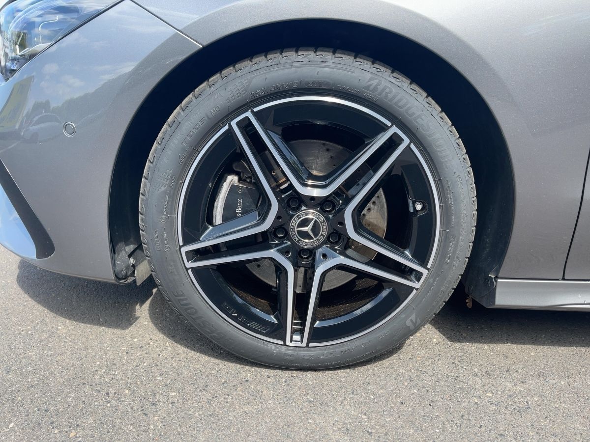 Fahrzeugabbildung Mercedes-Benz CLA 200 Coupe AMG/Night/360°/LED/AHK