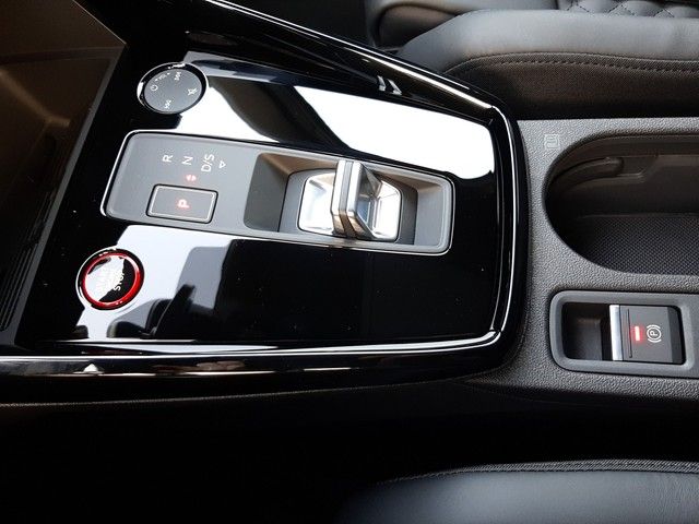 Fahrzeugabbildung Audi RS 3 Limousine Matrix Leder B&O Navi SportAbgas