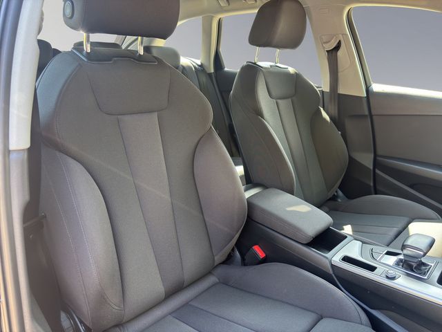 A4 Avant 35 2.0 TDI S-tronic KLIMA PDC SHZ NAVI