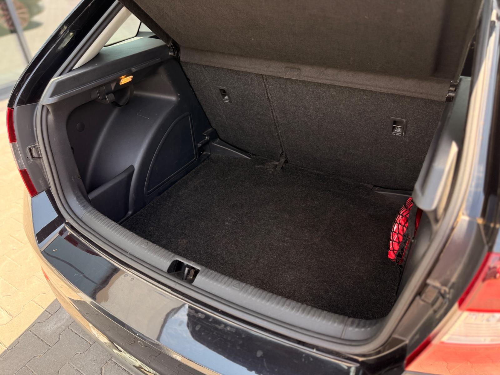 Skoda Rapid Spaceback 1.0 TSI Klima Tüv NEU