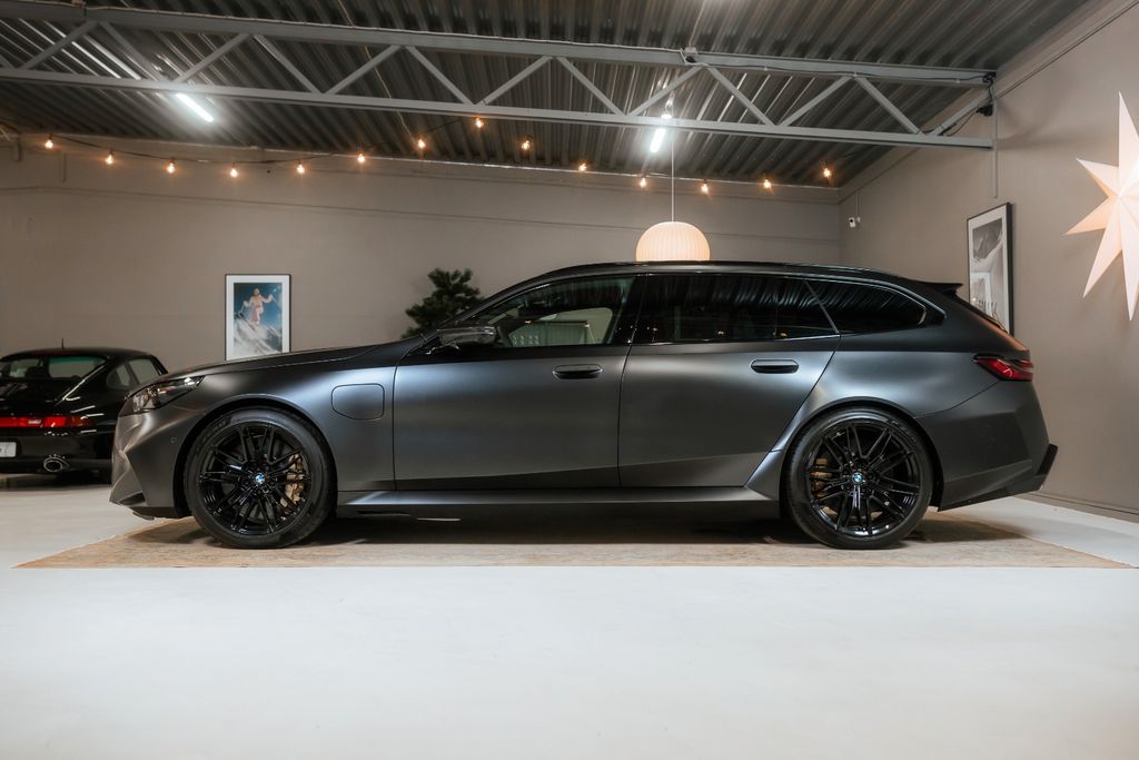 Image of BMW M5