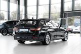 BMW 330e tou. Advantage *H/K*NAVI-CONN*HEAD-UP*1.HD - BMW 330 mit Hybrid-Antrieb: Head-Up Display, Kombi