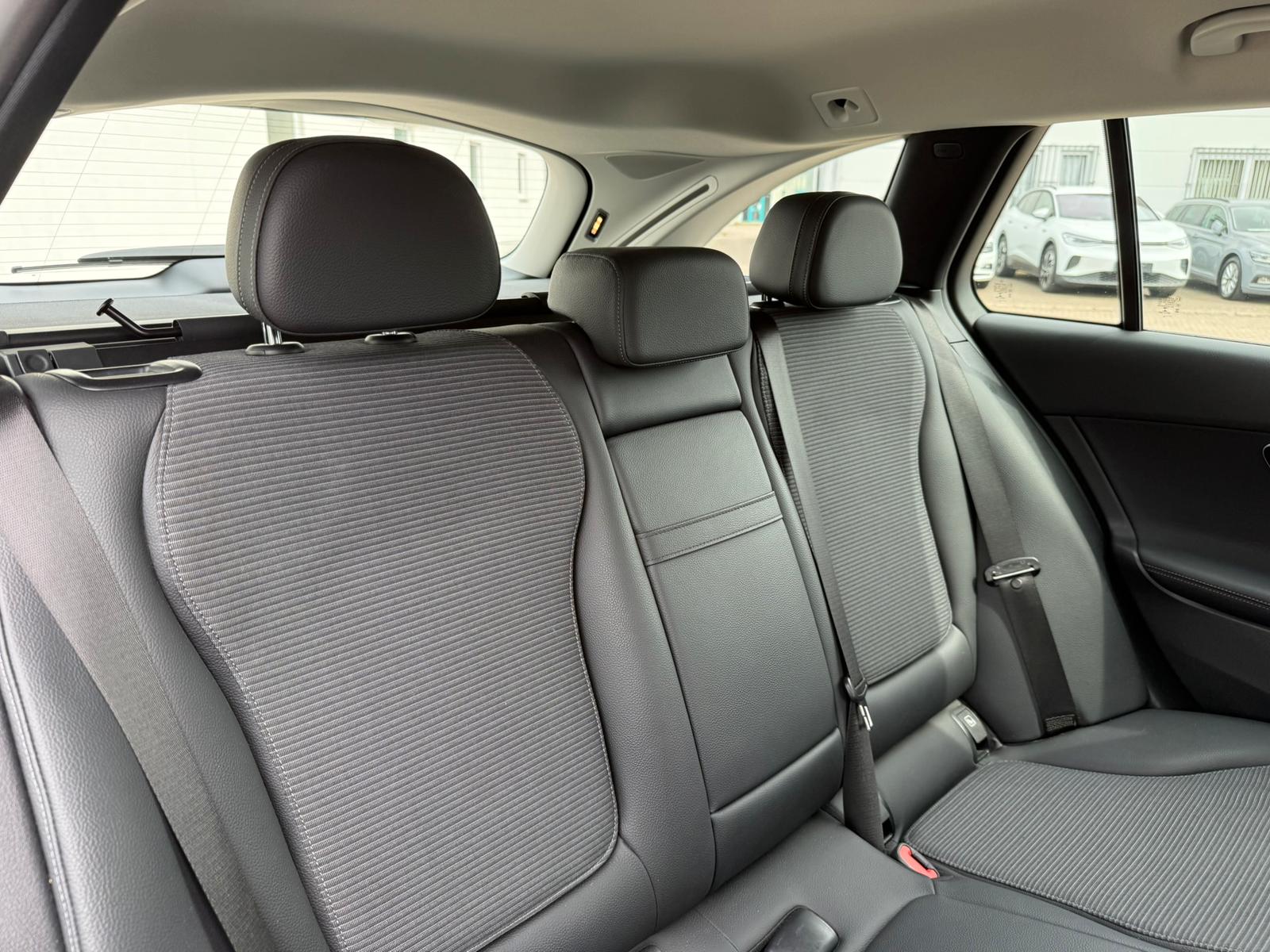 Mercedes-Benz C-Class Avantgarde KAM NAVI SHZ VIRTUAL, миниатюра 17