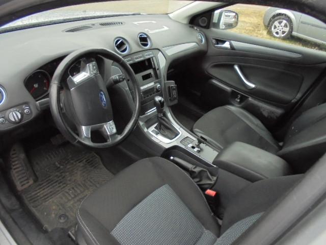 Ford Mondeo 2013 — photo 9