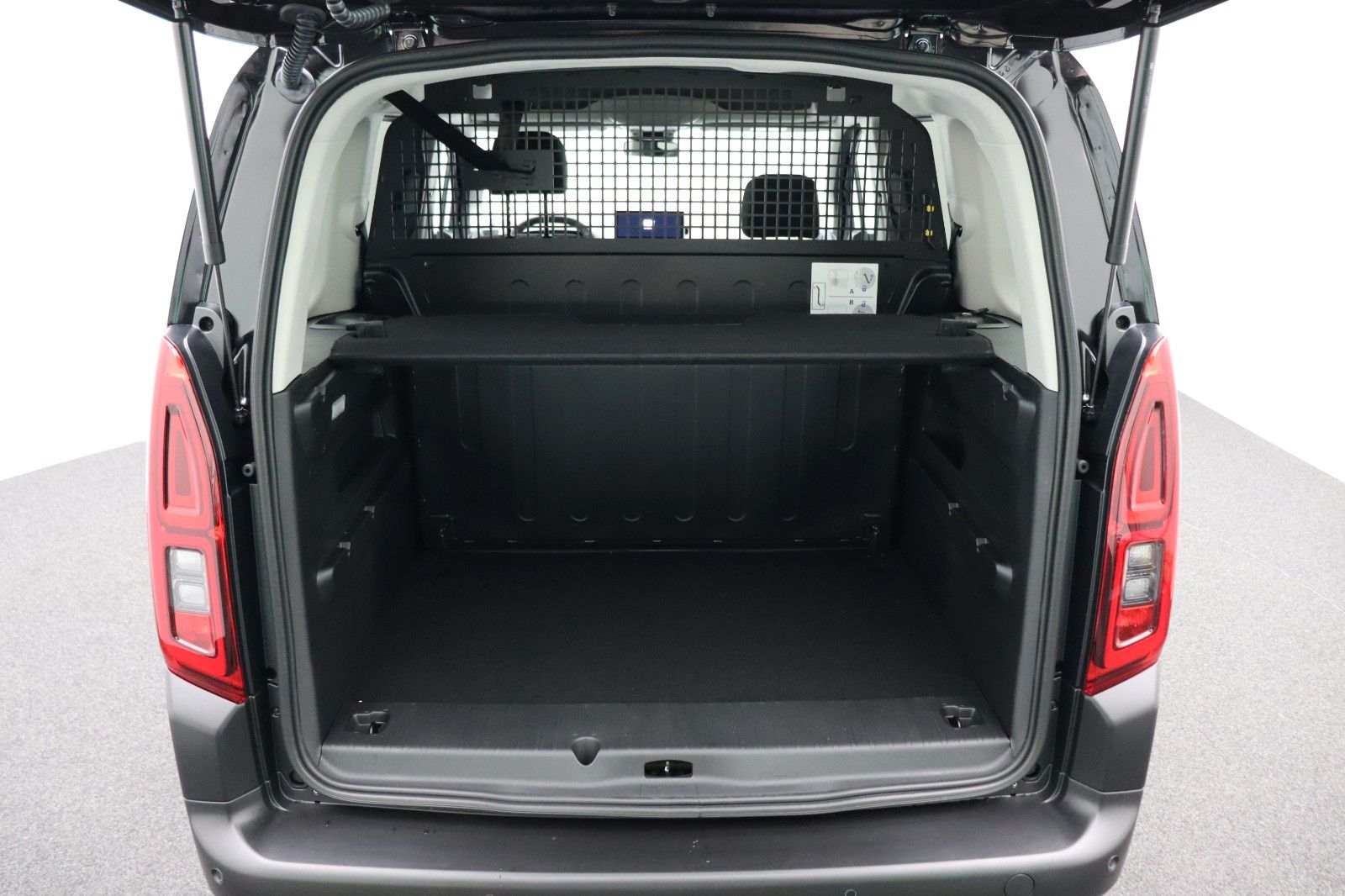 Fahrzeugabbildung Fiat Doblò Kombi L1 1.5 Diesel 96 kW Serie4