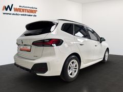 Fahrzeugabbildung BMW 218i Active Tourer M Sport -- AHK/Pano/HeadUp
