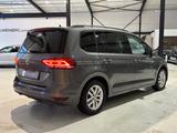 Volkswagen Touran Comfortline 1.2 TSI*7-Sitzer*4xSitzheiz* - VW Touran Gebrauchtwagen in Frankfurt