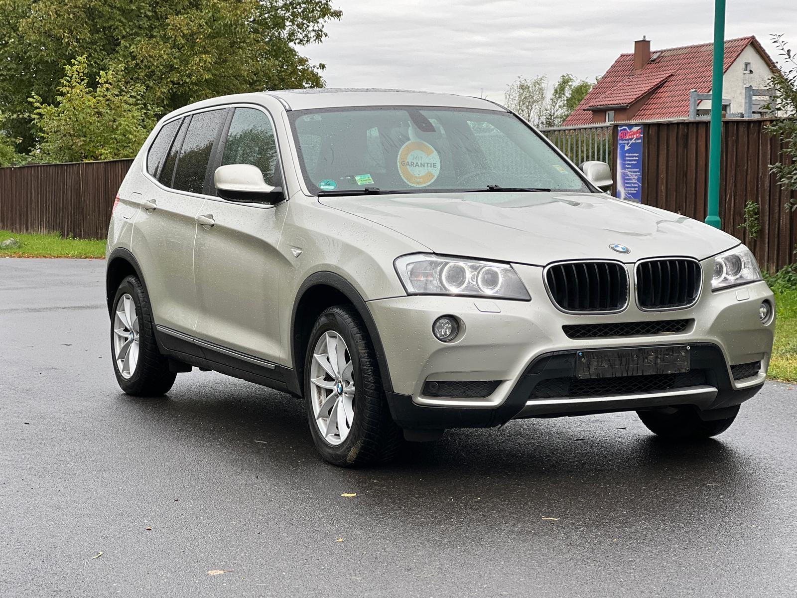 BMW X3 xDrive20d"AUTOMATIK"LEDER"PANORAMA"