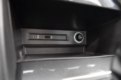VW Tiguan 2.0 TDI DSG Highline 4Motion~Navi~LED~AHK