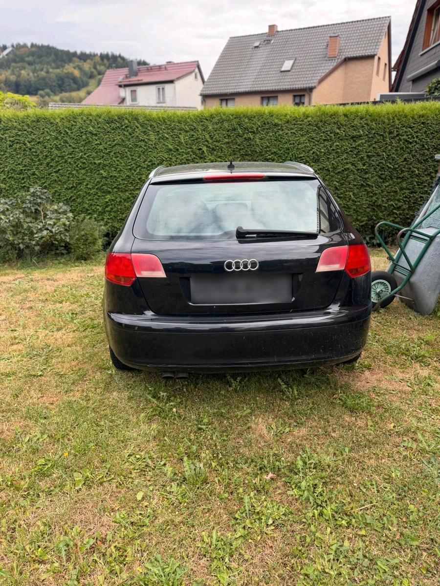 Audi A3 2005 — interior
