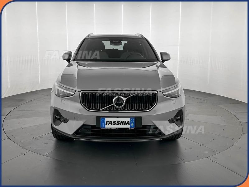 Volvo XC40 XC40 2.0 b3 Core auto imagem 2