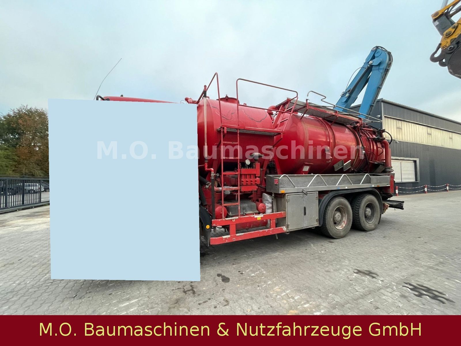 Fahrzeugabbildung Andere Kutschke D/NRW/017906/Saug-und Spülwagen /9.000L