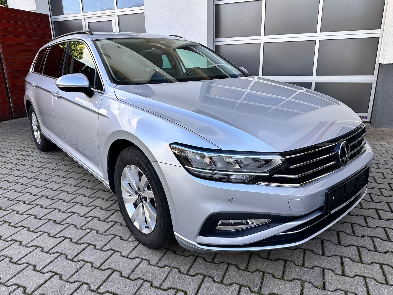 Volkswagen Passat Variant 2.0 TDI DSG Business*LED*Navi*