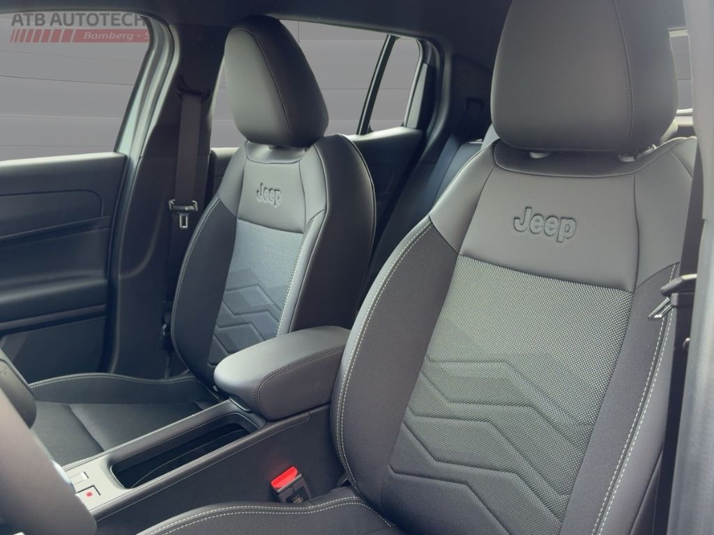 Fahrzeugabbildung Jeep Avenger Altitude, Allwetter Herbstdeal! 30%Nachl