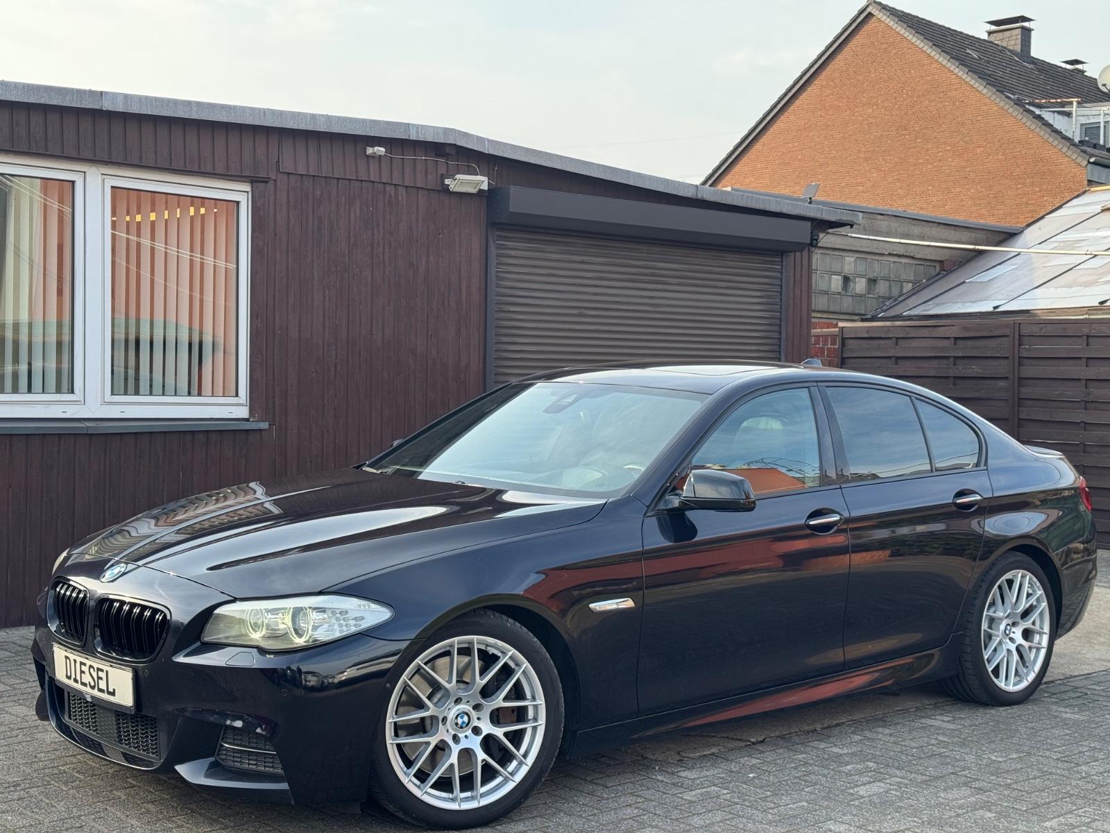 BMW M550d xDrive FOND ENTERTAINMENT EGSD DIGITAL