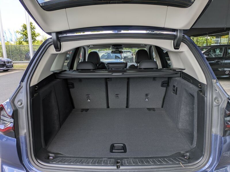 BMW X3 xDrive20d Laser. AHK. Navi Prof. Park.Ass. foto 12