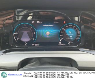 Volkswagen Golf - 6