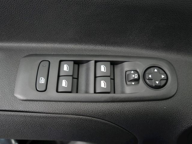 Combo-e Life ULTIMATE XL 50kWh AT 7-SITZER+NAVI+