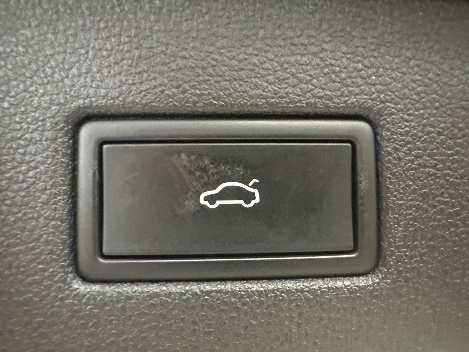 Fahrzeugabbildung SEAT Tarraco 2.0 TDI Xcellence NAV+LED+AHK+PANO+KAM