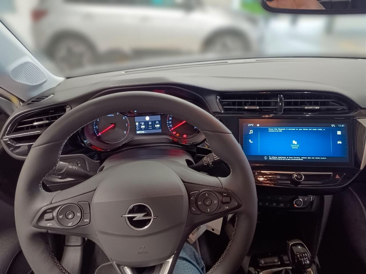Fahrzeugabbildung Opel Corsa F Edition/Parkpilot/Allwetter/SHZ!