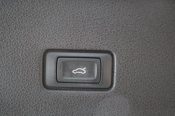 Audi Q8 - 12