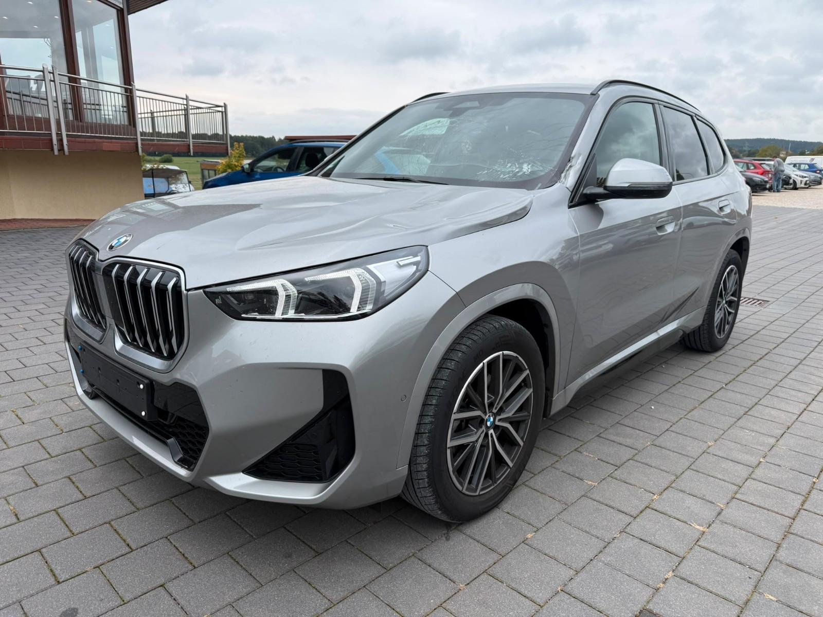 BMW X1 sDrive 18d M Sport PANO AHK MASSAGE PREMIUM