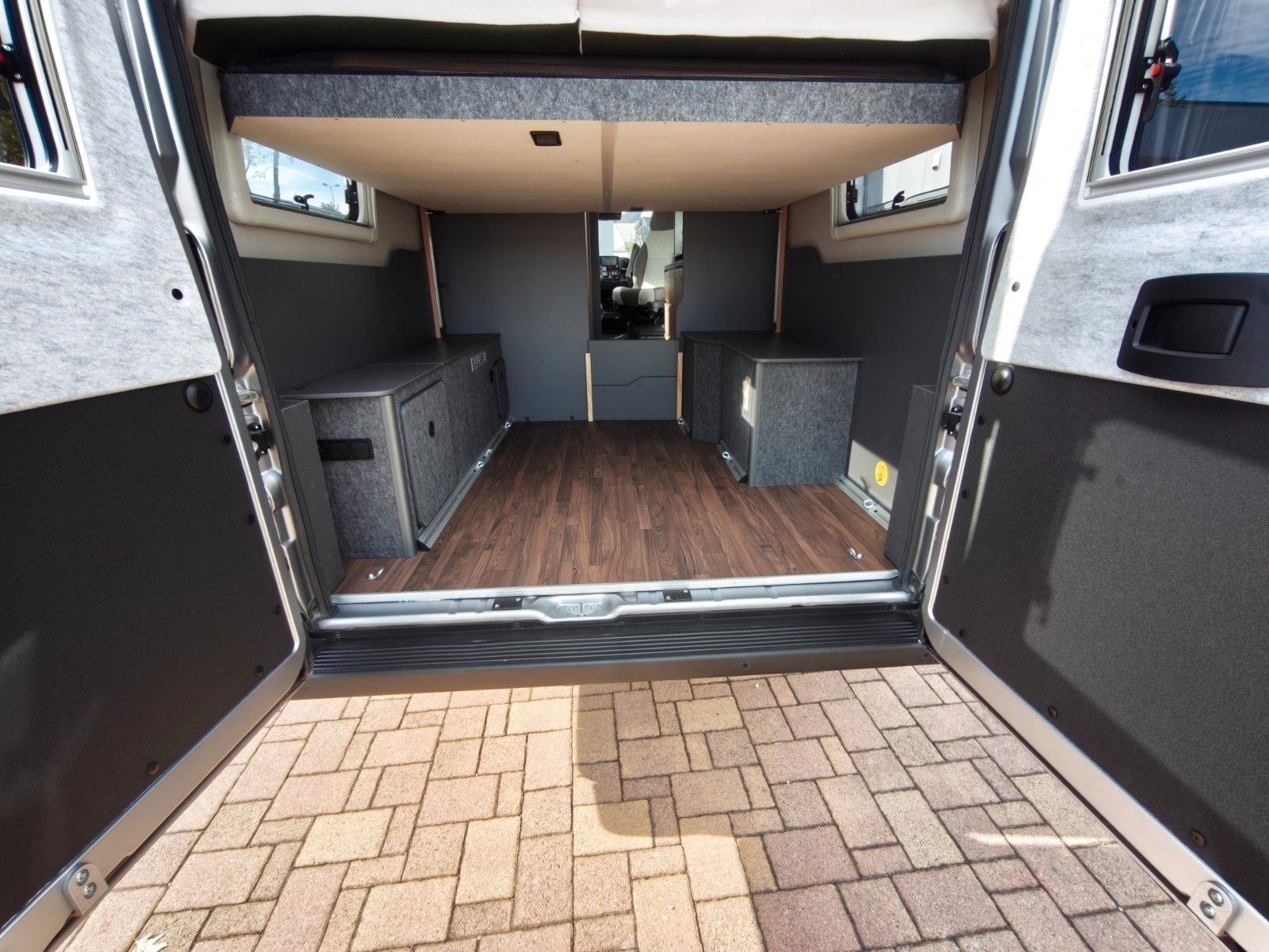 Fahrzeugabbildung Knaus BOXLIFE 630 ME Plantinum Select*Hubbett*MJ2027