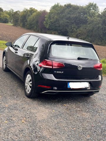 Volkswagen e-Golf e-Golf