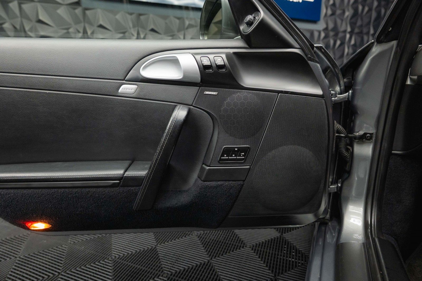 Fahrzeugabbildung Porsche 997.2 911 Carrera S Coupe Sport Chrono+ Bi-Xenon