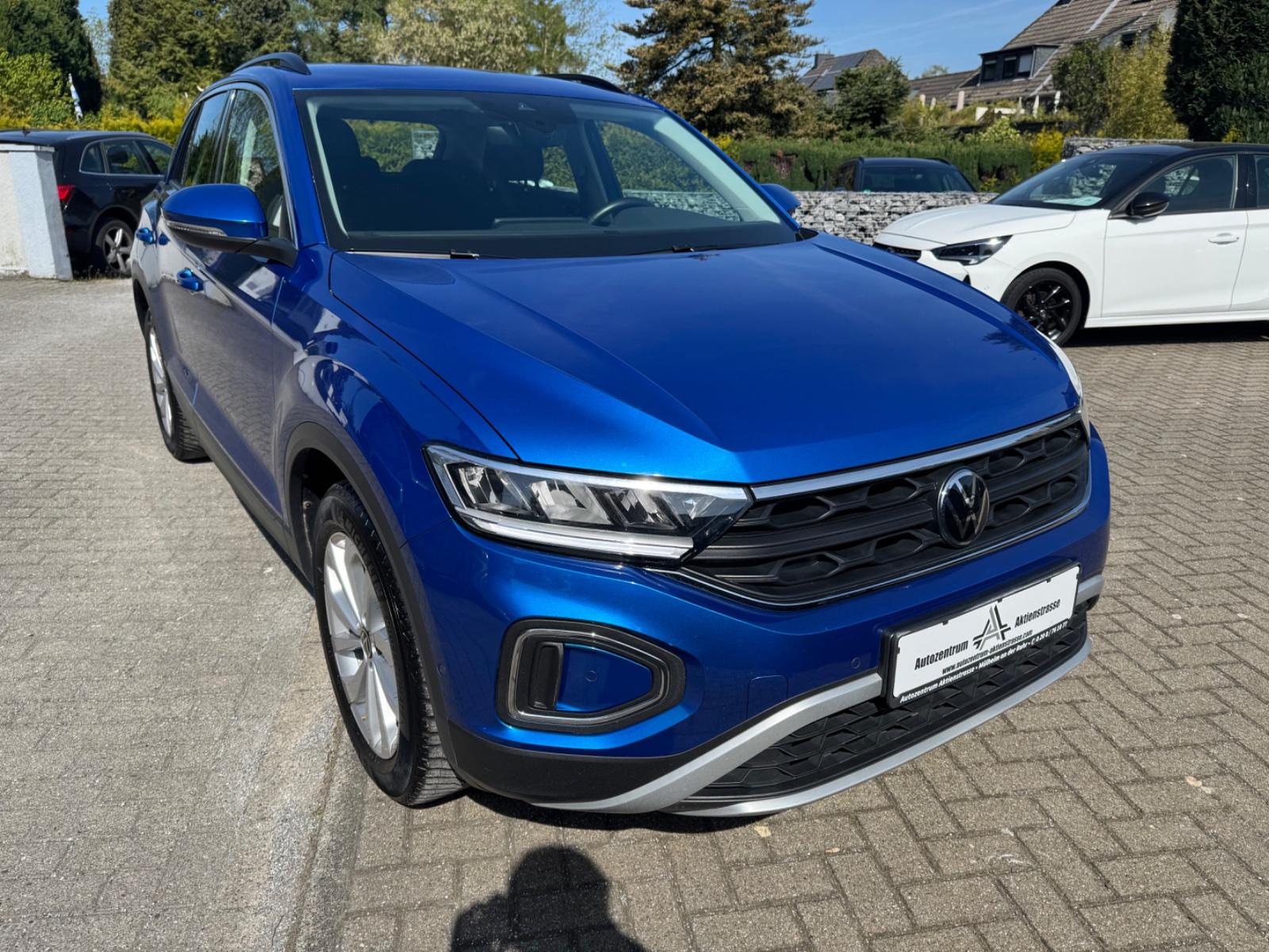 Volkswagen T-Roc Life PDC LMF App Conect