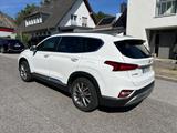 Hyundai SANTA FE 2.2 CRDi Premium 4WD 8AT SEVEN Premium - Hyundai SANTA FE in Oberhausen