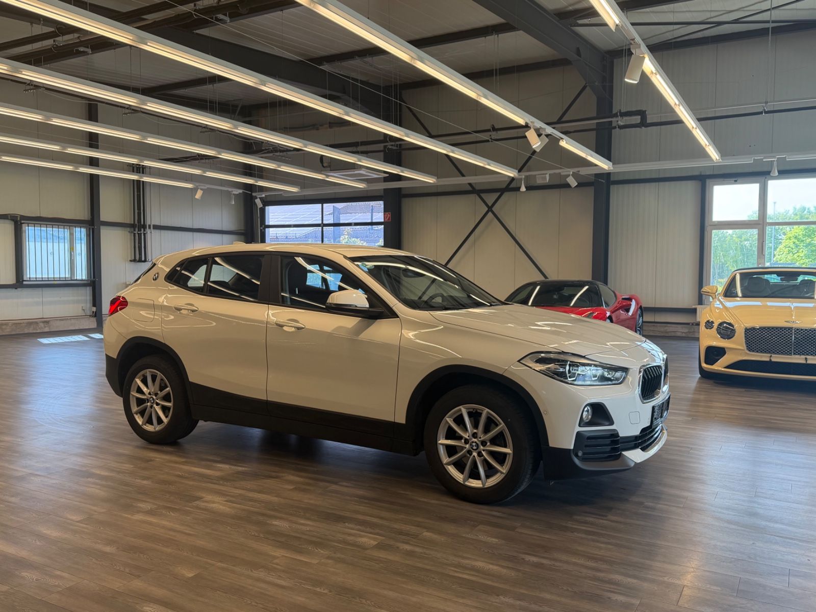 BMW X2 sDrive 18 i Advantage foto 4