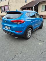 Hyundai TUCSON blue 1.7 CRDi DCT Classic 2WD Classic - Hyundai Tucson Classic mit Diesel-Antrieb