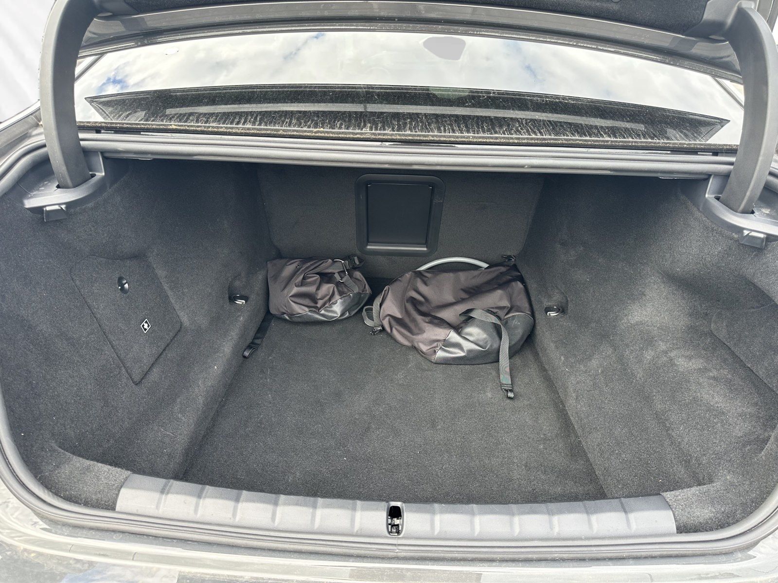 BMW M760 - Bild 16