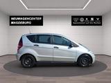 Mercedes-Benz A 150 1.5 AUTOMATK*AHK*PDC*KLIMATIC*NSW*SCHIEBED - Mercedes A 150 mit Schiebedach