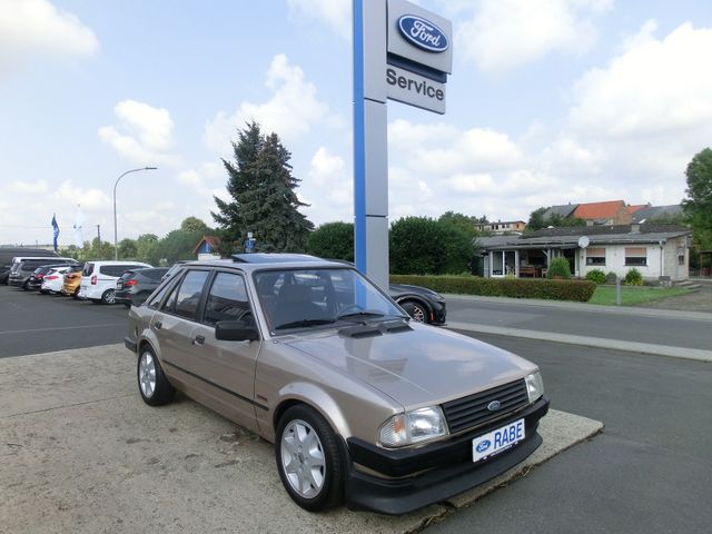 Ford Escort 1.3 Laser/TÜV NEU bis 08/2026