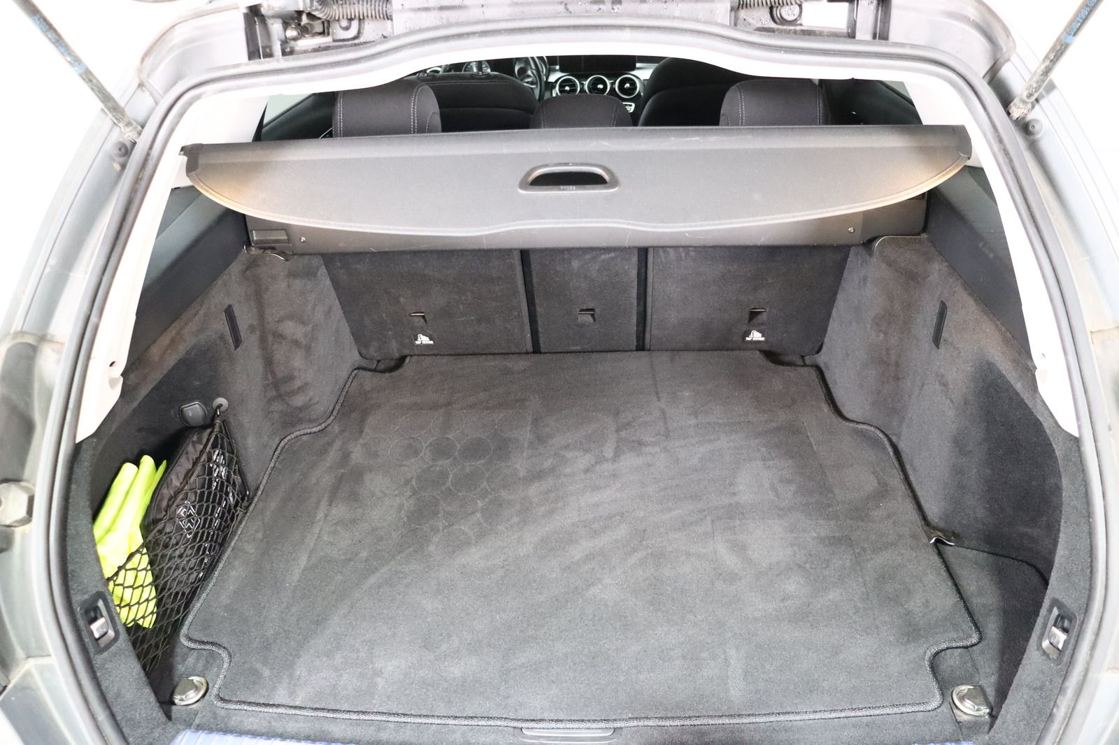 Fahrzeugabbildung Mercedes-Benz C 220 T d 4Matic Avantgarde