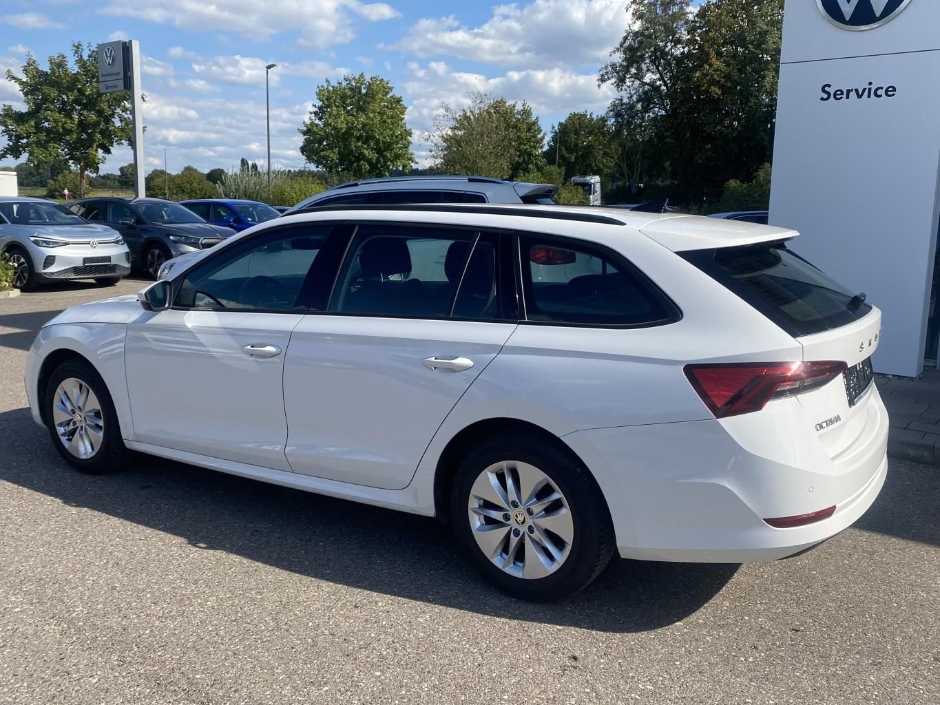 Skoda Octavia Combi 1.0 TSI AHK+SMART-LINK+LED+DAB+LAN imagem 3