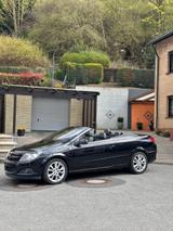 Opel Astra H Twin Top Cosmo - Opel Astra: Schwarz, Twin Top