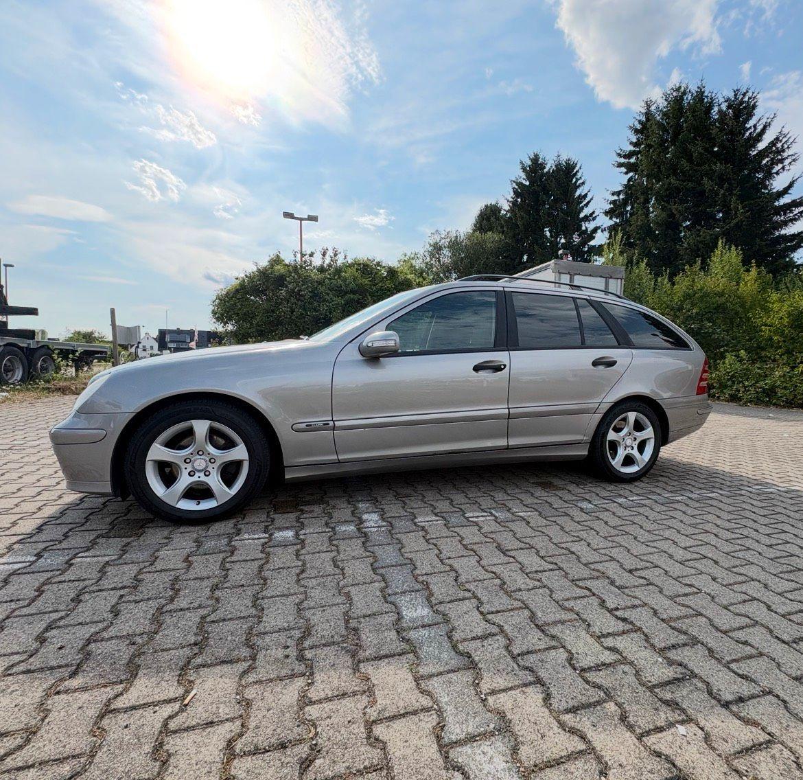 Mercedes-Benz C 180
