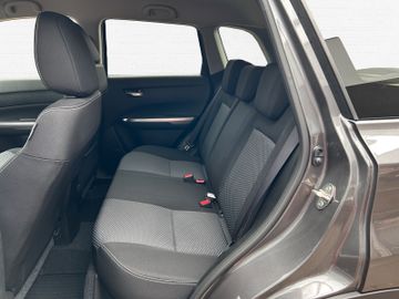 Fotografie 9 des Suzuki Vitara 1.4 Comfort Kamera NAVI LED ACC Sitzh.