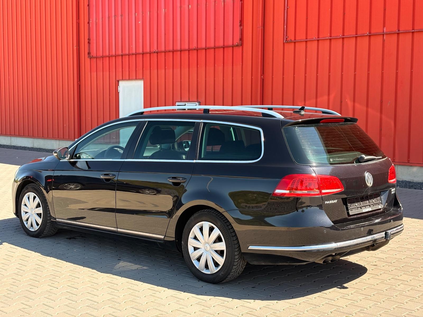 Volkswagen Passat Variant 2.0 TDI TÜV NEU Bi-Xen Pano Navi
