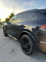 Porsche Cayenne Turbo Approved 11/25 - Porsche Cayenne in Mainz