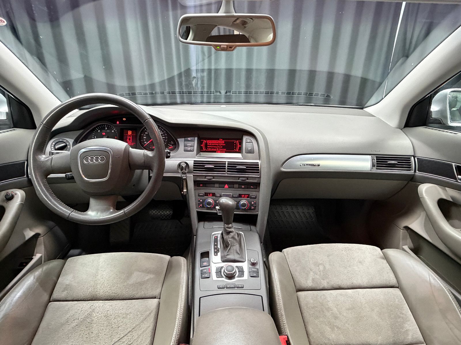 Fahrzeugabbildung Audi A6 Lim. 3.0 TDI quattro|D-FZG|U-FREI|PDC|TÜV Neu