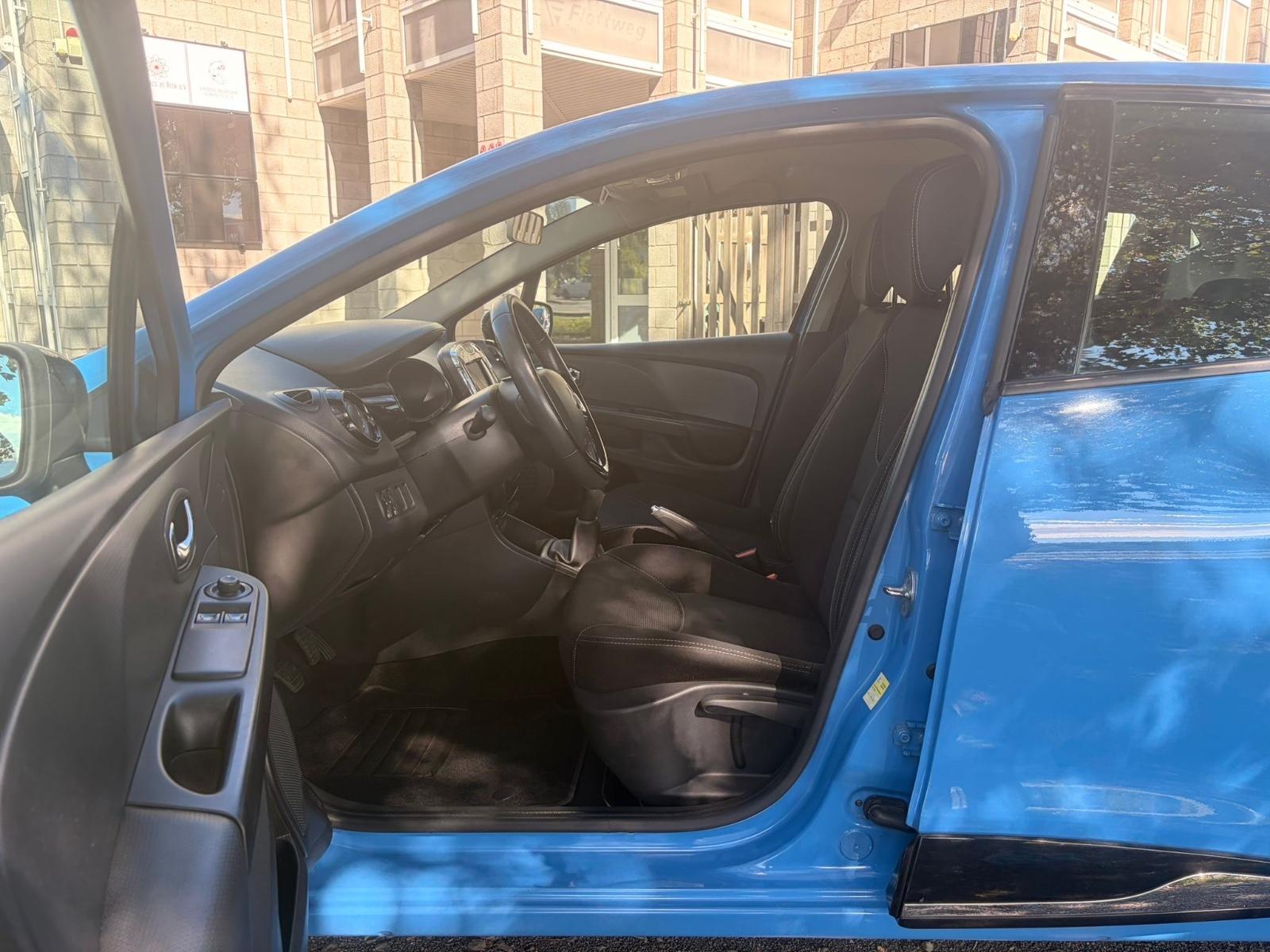 Renault Clio IV Dynamique 90PS* 5.Türen * Navi